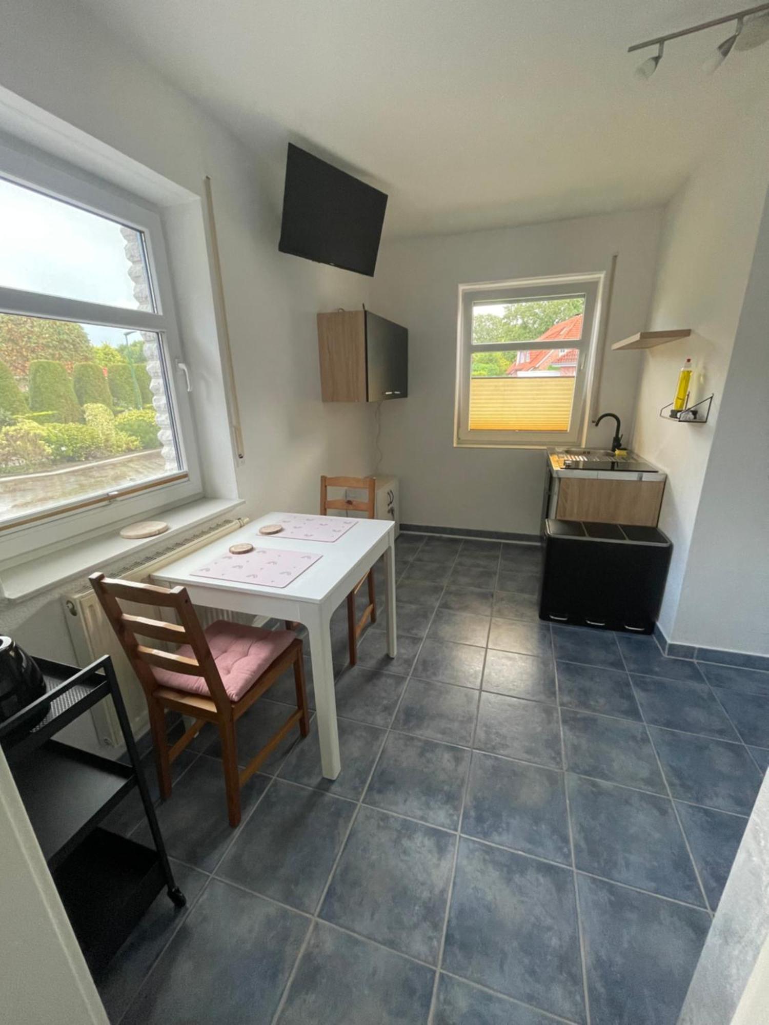 Hesel Moderne Einliegerwohnung 2024 מראה חיצוני תמונה